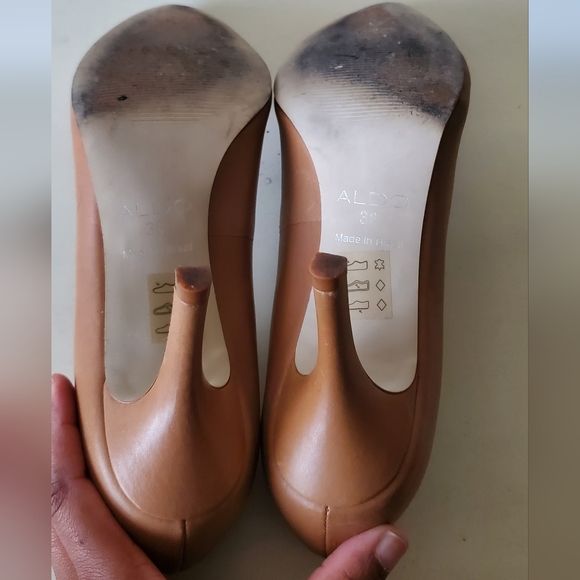 Aldo nude heels - Picture 3 of 3